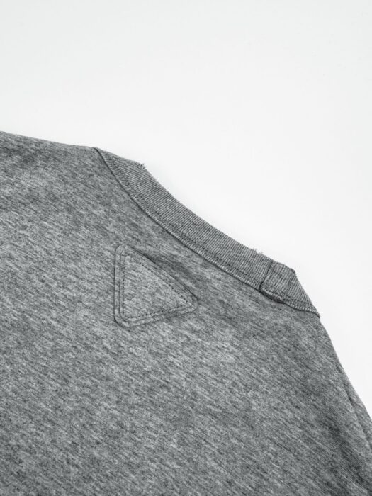 프라다 배색 양면 반팔티 화이트 그레이 레플리카 미러급 SA급 S급 고퀄리티 하이엔드 최상급 의류 [남성여성공용] 8