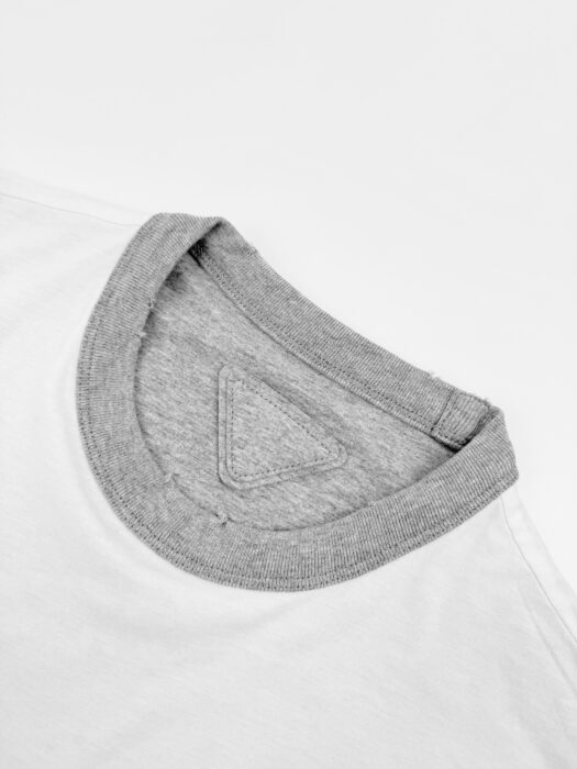 프라다 배색 양면 반팔티 화이트 그레이 레플리카 미러급 SA급 S급 고퀄리티 하이엔드 최상급 의류 [남성여성공용] 7