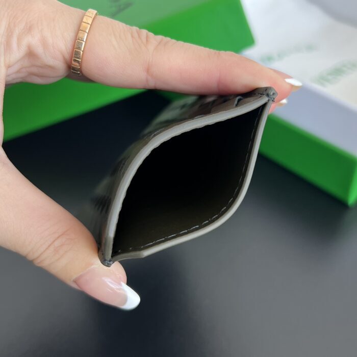 보테가베네타 인트레치아토 피콜로 버티컬 카드 케이스 카키 레플리카 미러급 SA급 S급 고퀄리티 최상급 하이엔드 지갑 [남성여성공용] 3