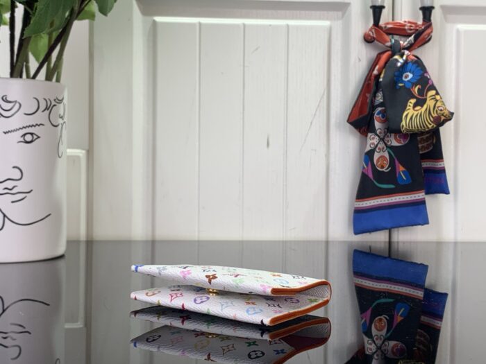 루이비통LV x TM 슬림 카드 홀더 화이트 M27495 레플리카 미러급 SA급 S급 고퀄리티 최상급 하이엔드 지갑 [여성] 6