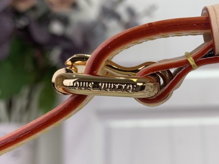 루이비통LV x TM 크루저 토일레트리 백 화이트 M27900 레플리카 미러급 SA급 S급 고퀄리티 최상급 하이엔드 가방 [여성] 8