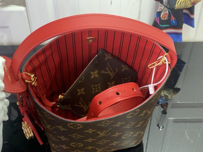 루이비통 올 인 BB M28317 모노그램 브라운 레드 레플리카 미러급 SA급 S급 고퀄리티 최상급 하이엔드 가방 [여성] 3