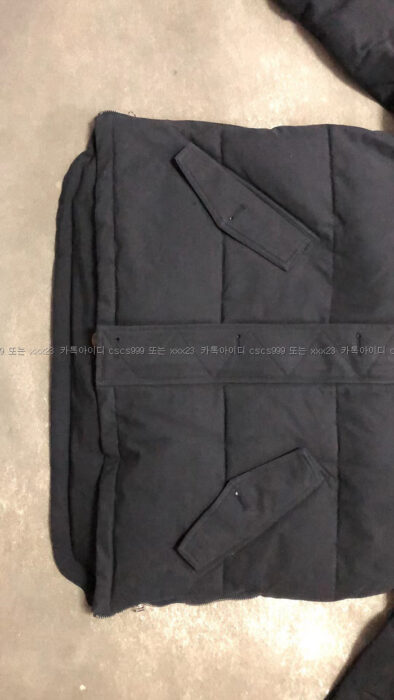 `2023.03.12_[김ㅇ진 고객님 검수] 무스너클 레플리카 숏 패딩 11028 2