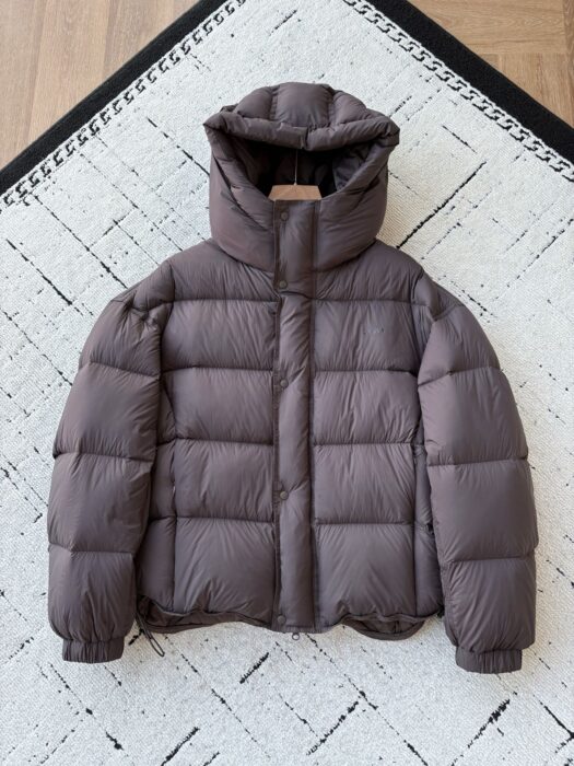 제냐 ZEGNA 미니 모노그램 단색 후드 패딩 와인 레플리카 미러급 SA급 S급 고퀄리티 하이엔드 최상급 의류 [남성] 6