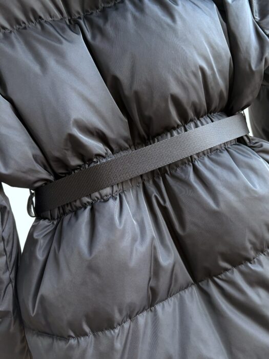 프라다 리나일론 벨티드 다운 자켓 백 롱 패딩 블랙 레플리카 미러급 SA급 S급 고퀄리티 하이엔드 최상급 의류 [여성] 11