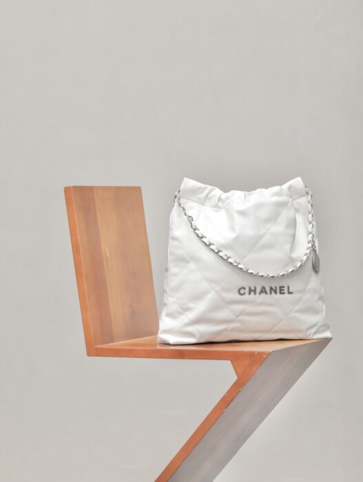 샤넬 은장 22백 화이트 이디엄 레플리카 미러급 SA급 S급 고퀄리티 최상급 하이엔드 가방 [여성] 3