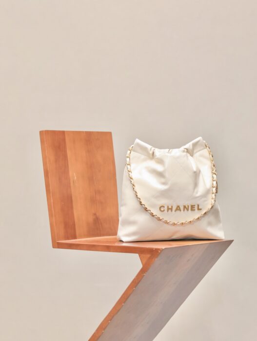 샤넬 금장 22백 화이트 스몰 레플리카 미러급 SA급 S급 고퀄리티 최상급 하이엔드 가방 [여성] 3