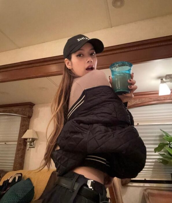 셀린느 자수 로고 코튼 베이스 볼캡 블랙 레플리카 미러급 SA급 S급 고퀄리티 최상급 하이엔드 셀럽 모자 - best 3