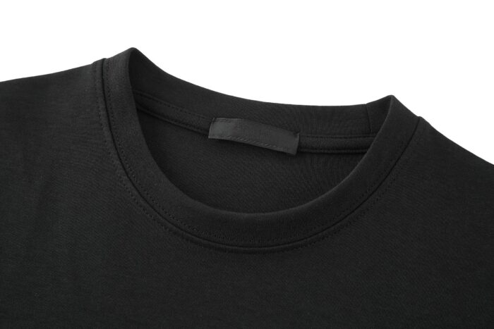 프라다 메탈 삼각로고 순색 반팔티 블랙 레플리카 미러급 SA급 S급 고퀄리티 하이엔드 최상급 의류 [남성여성공용] 5