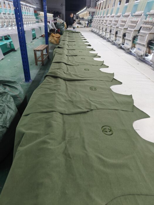 구찌 GG 인터로킹 자수 코튼 저지 반팔티 그린 레플리카 미러급 SA급 S급 고퀄리티 하이엔드 최상급 의류 [남성여성공용] 3