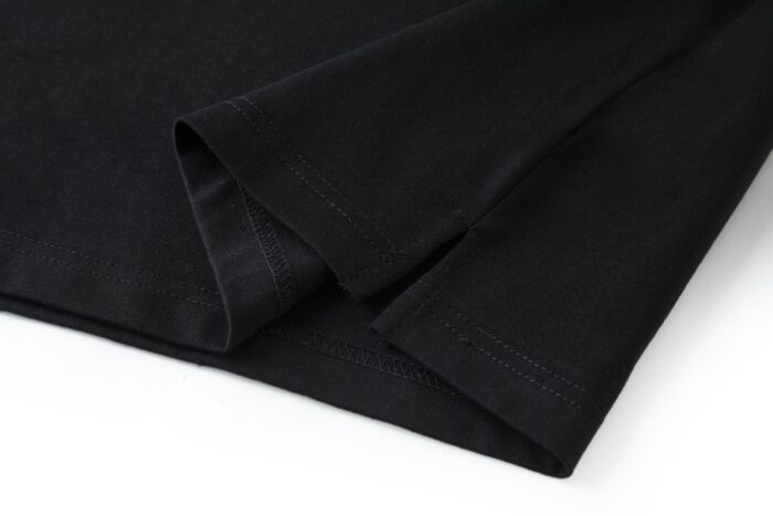 구찌 GG 인터로킹 자수 코튼 저지 반팔티 블랙 레플리카 미러급 SA급 S급 고퀄리티 하이엔드 최상급 의류 [남성여성공용] 11