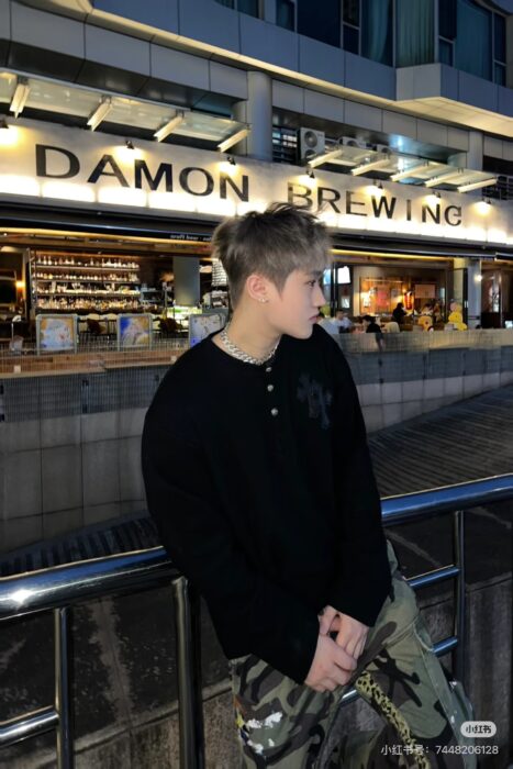 크롬하츠 레더 십자가 와플 긴팔티 블랙 레플리카 미러급 SA급 S급 고퀄리티 하이엔드 최상급 의류 [남성여성공용]