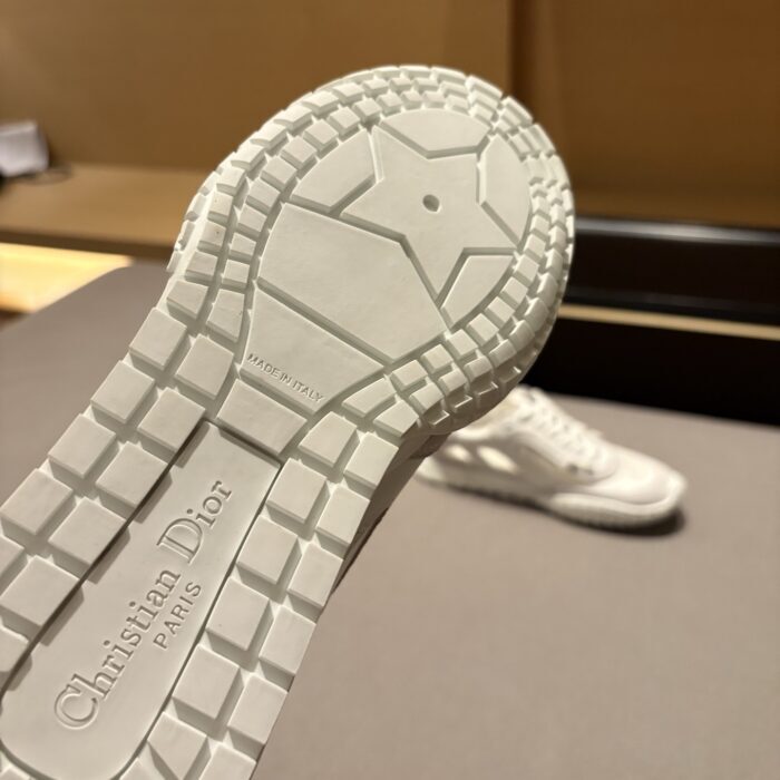 디올 테크 스니커즈 스웨이드 카프스킨 앤 트랜스패런트 메쉬 화이트 레플리카 미러급 SA급 S급 고퀄리티 최상급 하이엔드 신발 [여성] 9
