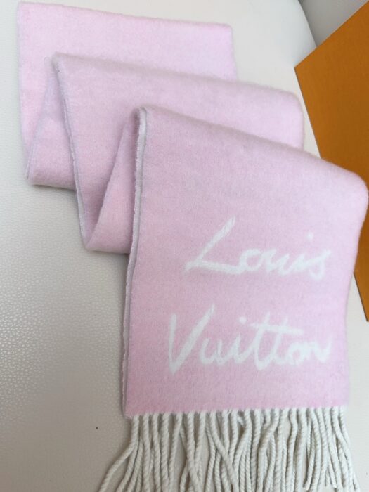 루이비통 모노그램 양색 스카프 핑크 화이트 면양털 58% 42%알파카 레플리카 미러급 SA급 S급 고퀄리티 최상급 하이엔드 [남성여성공용] 4
