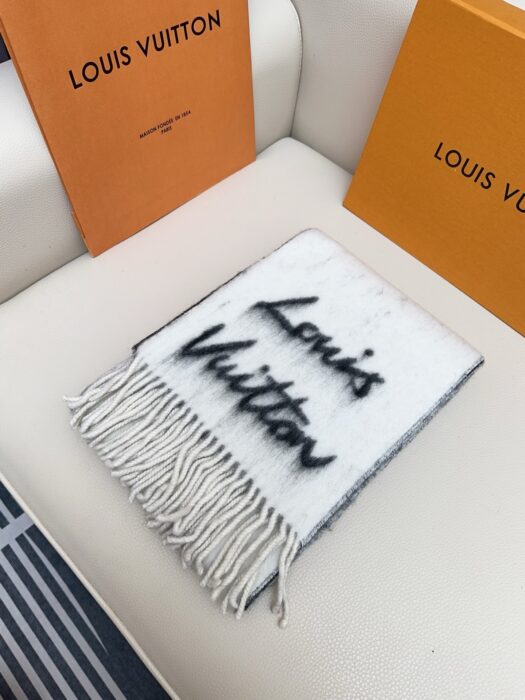 루이비통 모노그램 양색 스카프 블랙 화이트 면양털 58% 42%알파카 레플리카 미러급 SA급 S급 고퀄리티 최상급 하이엔드 [남성여성공용] 2