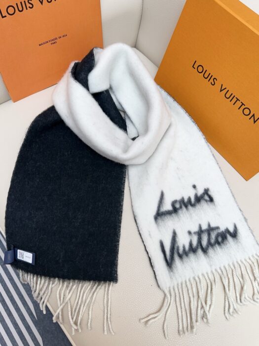 루이비통 모노그램 양색 스카프 블랙 화이트 면양털 58% 42%알파카 레플리카 미러급 SA급 S급 고퀄리티 최상급 하이엔드 [남성여성공용] 4