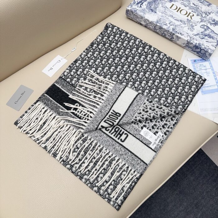 디올 오블리크 자카드 캐시미어 스카프 블랙 레플리카 미러급 SA급 S급 고퀄리티 최상급 하이엔드 [남성여성공용] 7