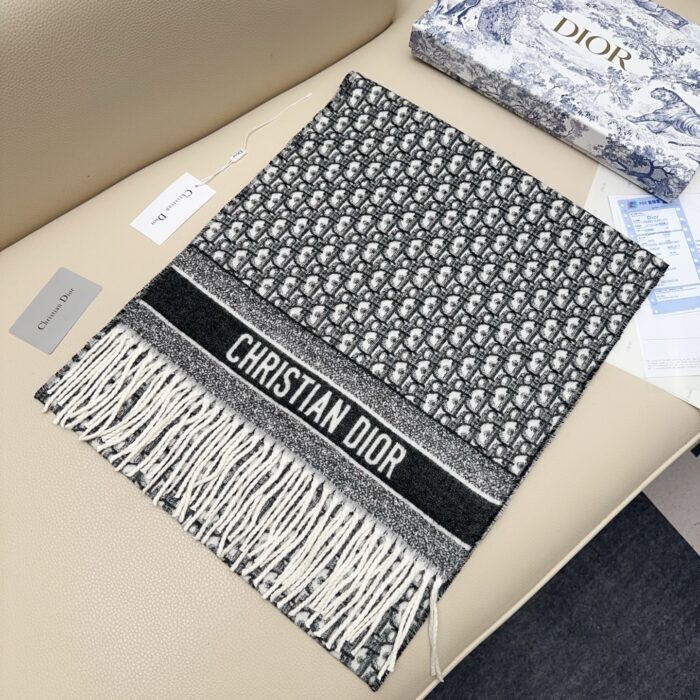 디올 오블리크 자카드 캐시미어 스카프 블랙 레플리카 미러급 SA급 S급 고퀄리티 최상급 하이엔드 [남성여성공용] 6
