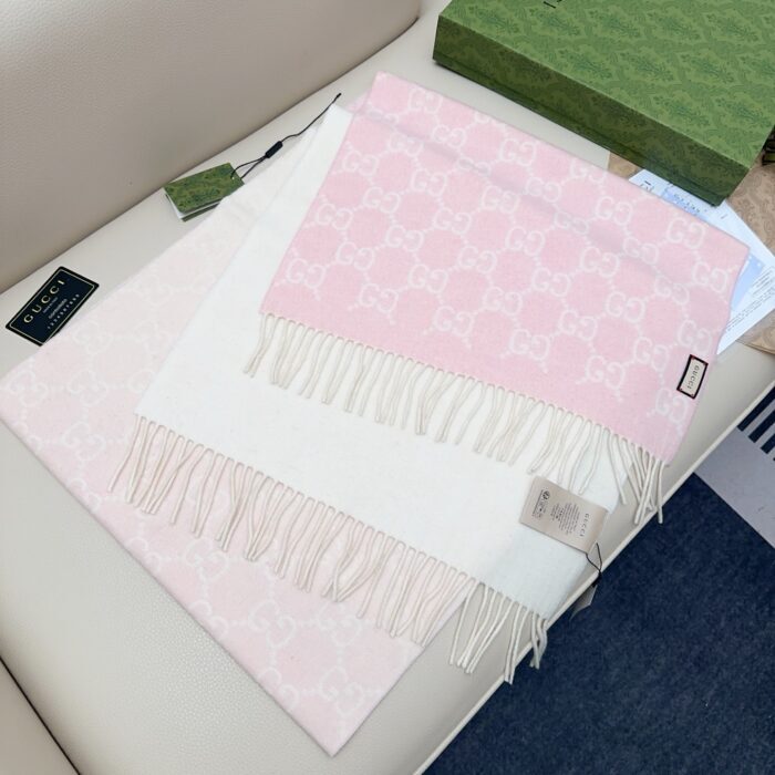 구찌 GG로고 양색 스카프 핑크 화이트 캐시미어 100% 레플리카 미러급 SA급 S급 고퀄리티 최상급 하이엔드 [남성여성공용] 5