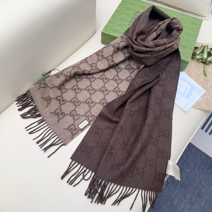 구찌 GG로고 양색 스카프 다크 브라운 캐시미어 100% 레플리카 미러급 SA급 S급 고퀄리티 최상급 하이엔드 [남성여성공용] 2