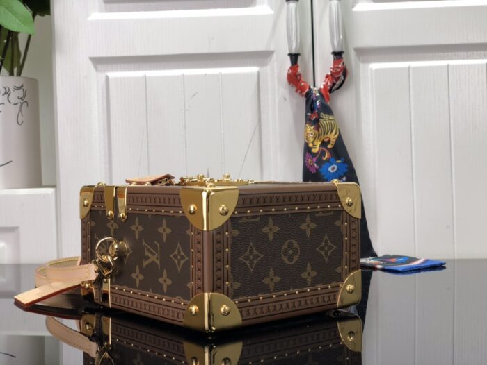 루이비통 카메라 박스 M10079 브라운 레플리카 미러급 SA급 S급 고퀄리티 최상급 하이엔드 가방 [여성] 5