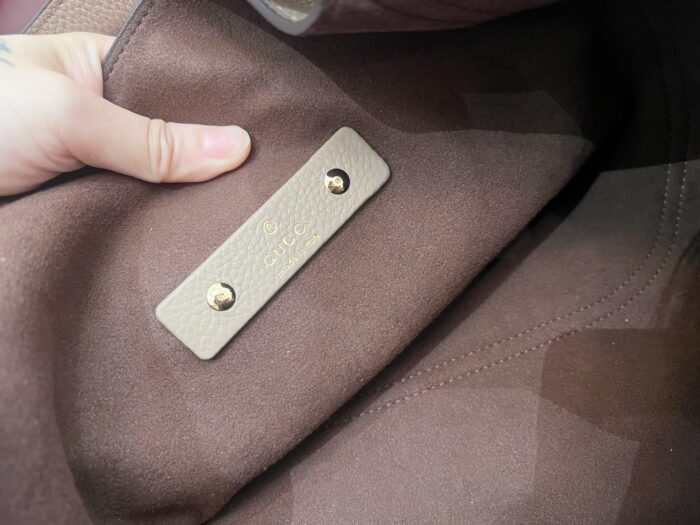 구찌 소프트빗 맥시 숄더 백 토프 837466 레플리카 미러급 SA급 S급 고퀄리티 최상급 하이엔드 가방 [여성] 9