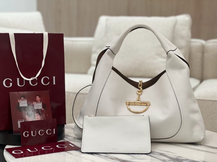 구찌 소프트빗 맥시 숄더 백 화이트 837466 레플리카 미러급 SA급 S급 고퀄리티 최상급 하이엔드 가방 [여성]