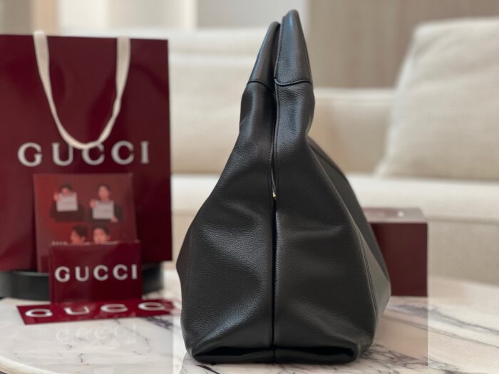 구찌 소프트빗 맥시 숄더 백 블랙 837466 레플리카 미러급 SA급 S급 고퀄리티 최상급 하이엔드 가방 [여성] 5