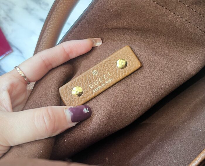 구찌 소프트빗 미디움 탑 핸들 백 브라운 837467 레플리카 미러급 SA급 S급 고퀄리티 최상급 하이엔드 가방 [여성] 9