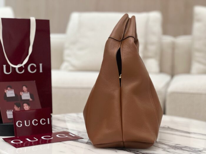 구찌 소프트빗 맥시 숄더 백 브라운 837466 레플리카 미러급 SA급 S급 고퀄리티 최상급 하이엔드 가방 [여성] 5