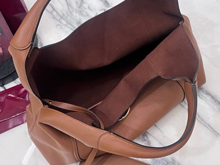 구찌 소프트빗 맥시 숄더 백 브라운 837466 레플리카 미러급 SA급 S급 고퀄리티 최상급 하이엔드 가방 [여성] 3