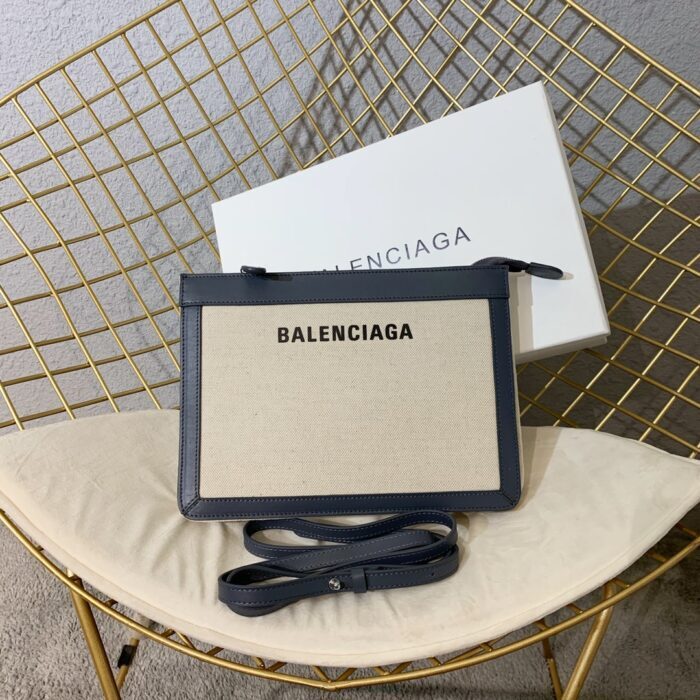 발렌시아가 캔버스 포쉐트 크로스백 네이비 레플리카 미러급 SA급 S급 고퀄리티 최상급 하이엔드 가방 [여성]