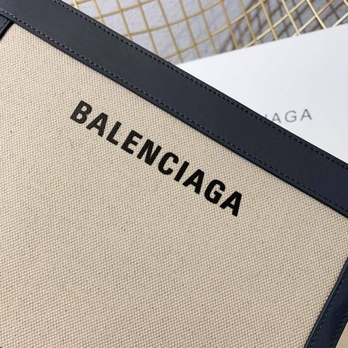 발렌시아가 캔버스 포쉐트 크로스백 네이비 레플리카 미러급 SA급 S급 고퀄리티 최상급 하이엔드 가방 [여성] 9