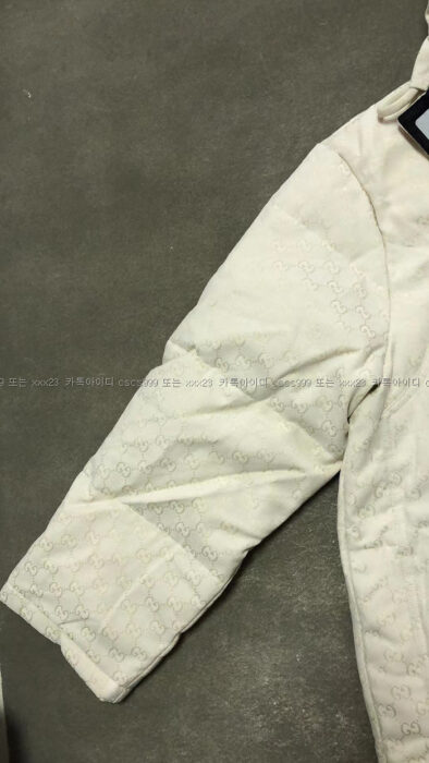 2023.03.10_[조ㅇ석 고객님 검수] 구찌 레플리카 숏 패딩 17