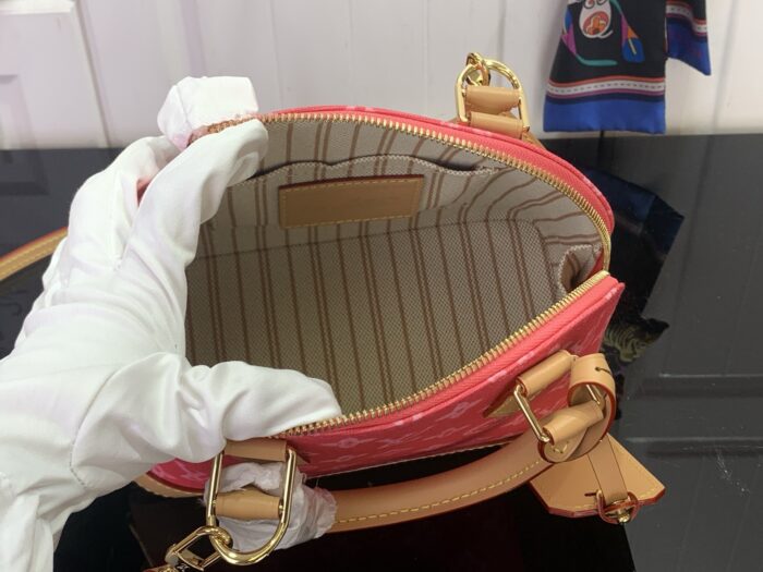 루이비통 알마 BB M28272 레드 레플리카 미러급 SA급 S급 고퀄리티 최상급 하이엔드 가방 [여성] 3
