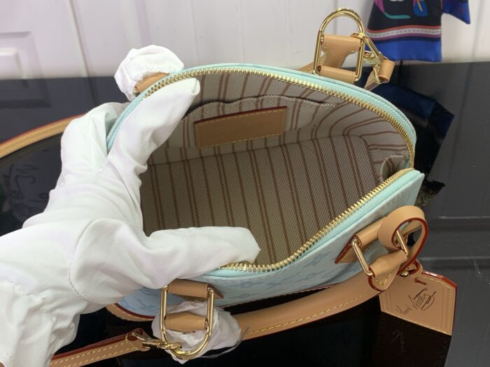 루이비통 알마 BB M28272 라이트 블루 레플리카 미러급 SA급 S급 고퀄리티 최상급 하이엔드 가방 [여성] 3