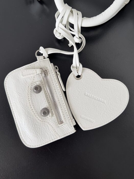 발렌시아가 르 카골 스몰 더플백 옵틱 화이트 레플리카 미러급 SA급 S급 고퀄리티 최상급 하이엔드 가방 [여성] 8