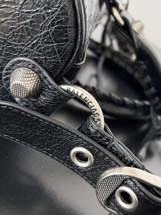 발렌시아가 르 카골 라지 더플백 옵틱 블랙 레플리카 미러급 SA급 S급 고퀄리티 최상급 하이엔드 가방 [여성] 6