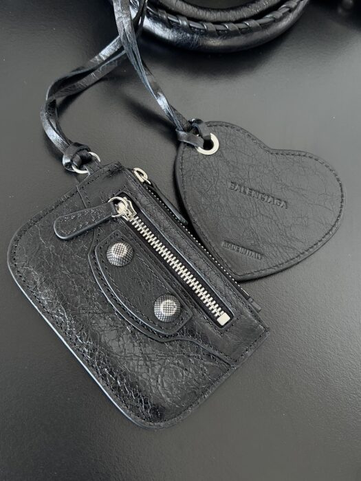 발렌시아가 르 카골 라지 더플백 옵틱 블랙 레플리카 미러급 SA급 S급 고퀄리티 최상급 하이엔드 가방 [여성] 8