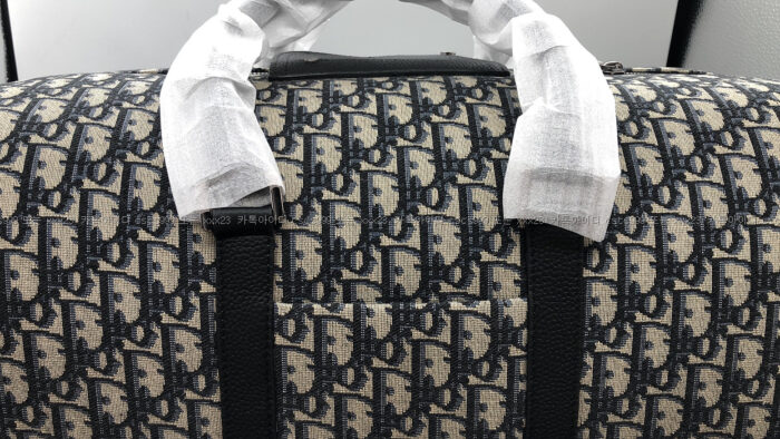 2023.03.03_[형ㅇ운 고객님 검수] 디올 레플리카 여행구 3