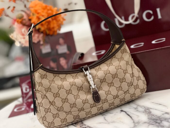 구찌 재키 슬림 스몰 숄더백 샌드 브라운 863137 레플리카 미러급 SA급 S급 고퀄리티 최상급 하이엔드 가방 [여성] 5