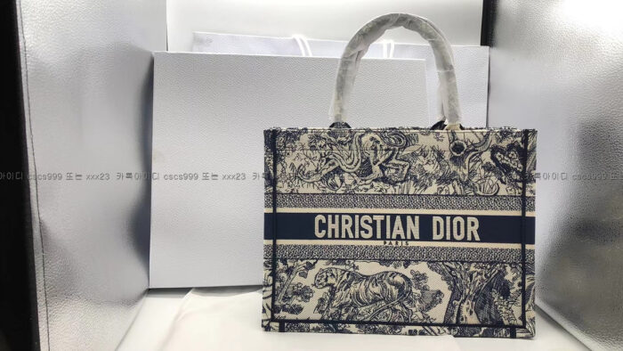 2023.01.19_[정*훈 고객님 검수] 디올 레플리카 가방 북토트백