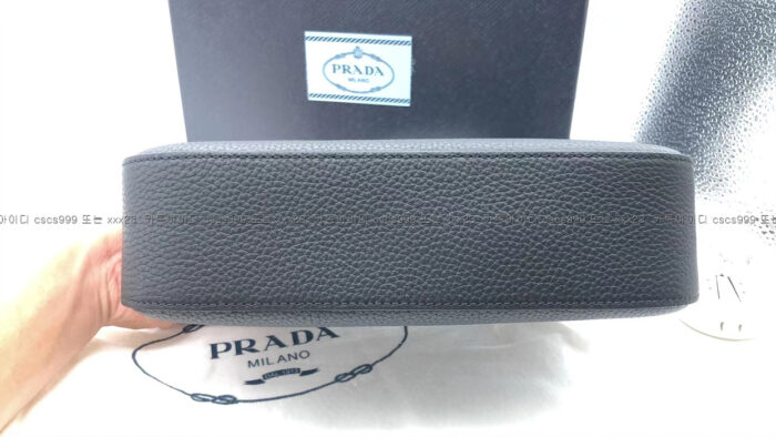 [전*연 고객님 검수] 프라다 레플리카 가방 메탈 로고 라이닝 숄더 백 7