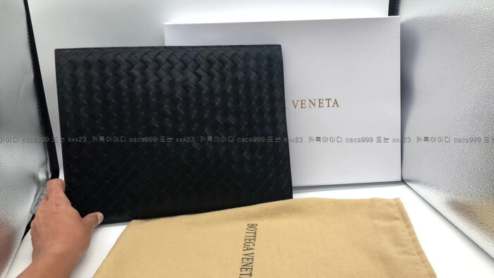2023.01.17_[조*훈 고객님 검수] 보테가베네타 레플리카 클러치