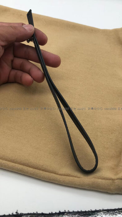 2023.01.17_[조*훈 고객님 검수] 보테가베네타 레플리카 클러치 12