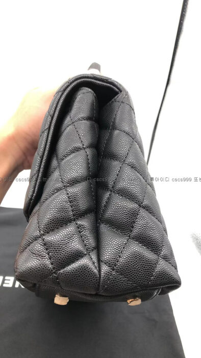 2023.01.12_[선*성 고객님 검수] 샤넬 코코핸들 클래식 캐비어 퀼팅 플랩백 4