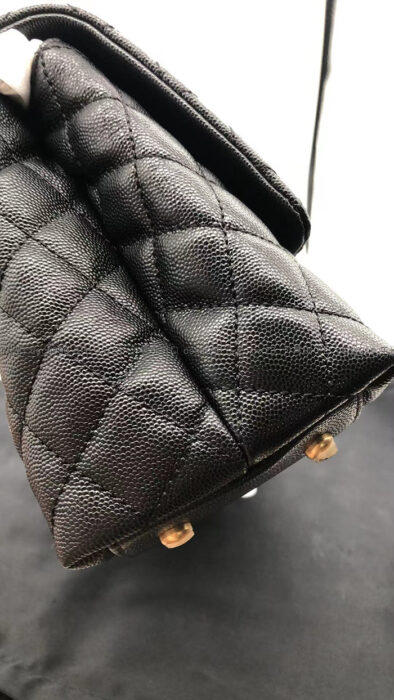 2024.03.03_[조*진 고객님 검수] 샤넬 레플리카 가방 코코핸들 미디움 블랙 골드 9