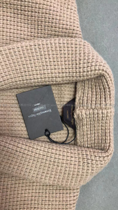 2023.01.02_[김*재 고객님 검수] 제냐 브라운 가디건 4