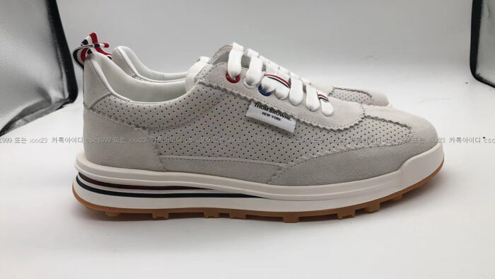 2023.01.05_[김*환 고객님 검수] 톰브라운 스웨이드러너 스니커즈 5