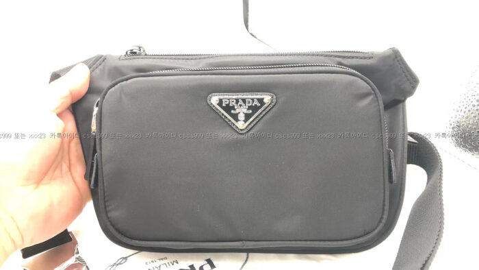 2023.01.10_[백*지 고객님 검수] 프라다 사피아노 포인트 가죽 숄더백 3